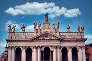 rzym-san-giovanni-lateran-1 Trójkąt pielgrzymów: MAGGIORE - LATERANO - SANTA CROCE 3