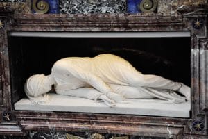 Zatybrze - statua św. Cecylii